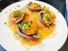 -鑫悦楼煎蟹·16年海鲜大排档