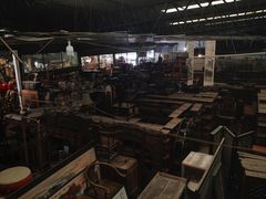 -亮佳鸿华二手市场