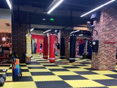 -拳盛时代拳击俱乐部(北京路店)