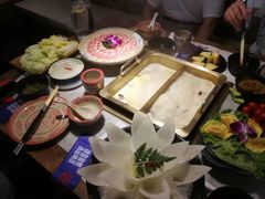 -尚尚仙·酸汤猪手·猪肚鸡火锅(华联万柳购物中心店)