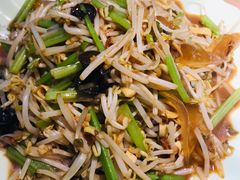 -阿洪锅贴王(小吃城店)