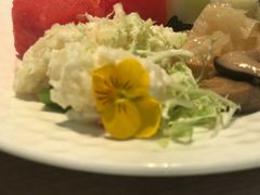 -咖啡苑自助餐厅·中国大饭店