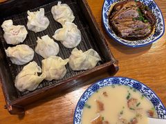 -张家巷美食(南浔店)