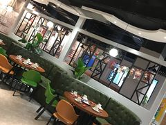 -渝胖子老城区炭火蛙锅(临城店)