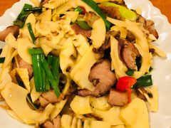 笋干炒腊肉-仁和人家