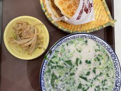羊肉汤（多肉）-穆得·老周家牛肉烧饼(普利街店)