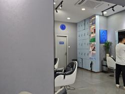 -艺格造型染发烫发
