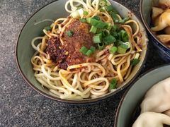 -春阳水饺(香槟广场店)