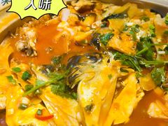 -魏铭鱼头捞饭(晋阳路店)