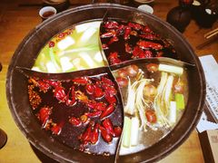 -白乐天毛肚火锅馆(解放碑店)
