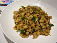 -饭橘汉江码头·乡野土菜馆(静安路店)