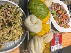 -锅老头海鲜铁锅炖