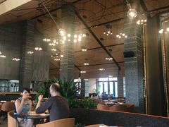 -WOLFGANG PUCK KITCHEN & BAR(迪士尼小镇店)
