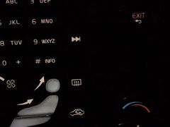 -经纬汇-停车场