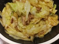 手撕包菜-刘胖子家常菜·蹄花焖藕(中南店)