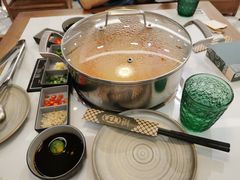 -喃喃椰·糟粕醋·椰子鸡火锅(七堡花园店)