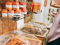 -嘉凌码头·重庆特产手工火锅底料(洪崖洞九楼店)