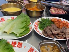 -哈哈碳都·牛肋条无限自助烤肉(宝龙店)