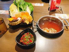 -呷哺呷哺(延安西路店)