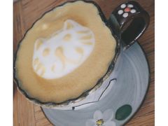 海边的猫和咖啡馆-海边的猫和咖啡馆