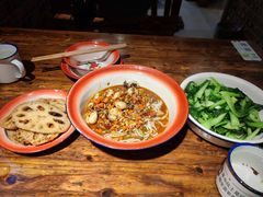 -老三样·美食研究中心(世贸路店)