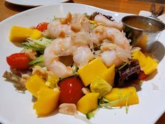 鲜柚芒果沙拉-HELLO 27 意面·沙拉·帕尼尼