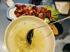 -乔家小院•非遗驴肉•本地小海鲜(滨河路店)