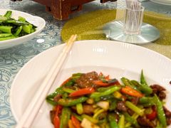 -巴扎美食·新疆菜·西域歌舞表演餐厅(新疆大厦店)