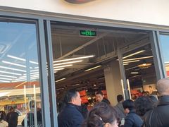 -NIKE上海青浦优选体验店