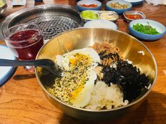 -明洞阿姨·韩式酱蟹烤肉·创意料理(三元桥店)