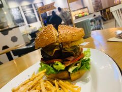 -HELLO 27 意面·沙拉·帕尼尼