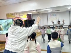 -蓝话筒·少儿成人演讲口才·主持朗诵·戏剧表演(大华第一坊店)