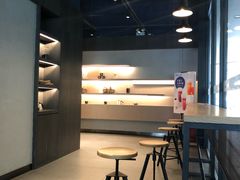 -瑞幸咖啡(巴黎春天陕西路店)