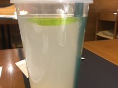柠檬薏仁水-南小馆(迪士尼小镇店)