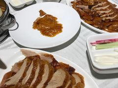 -湖庭壹品鸭王·传统北京烤鸭·别墅私房菜·庭院宵夜(江宁店)