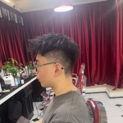 -豪帅男士理容馆