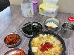 明太鱼豆芽汤饭-全州豆芽汤饭