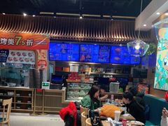 大堂-西部马华清真兰州牛肉面·烧烤夜市(三里河店)