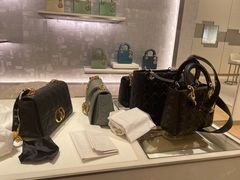 -DIOR迪奥(万象城店)