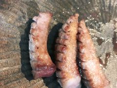 -铭牛烧肉·和牛海鲜自助(高新月牙湖店)