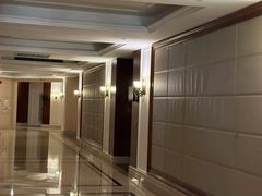 -汕尾巴黎半岛酒店