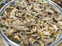 -大眼强五杯鹅·桑拿鸡煲