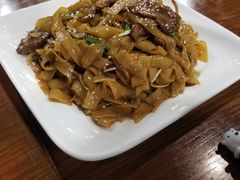 干炒牛河-悦雅居·老广州老味道(长湖店)