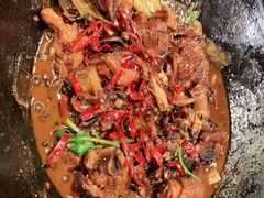 -百味地锅鸡(二店·财校分店)