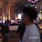 亮如白昼，异域风情浓郁～武汉必去景点之一 值得打卡️