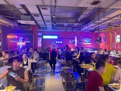 -钢管厂五区小郡肝串串香(滨江店)