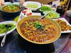 -自贡盐帮菜·玩辣餐厅(樱花园西街店)