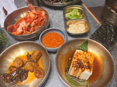 -草家酱蟹炭火烤肉店(珲春南路二店)