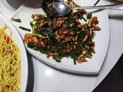 -老长沙湘菜馆(凤凰路店)