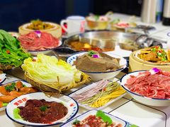 -贤合庄卤味火锅(济南泉城路店)